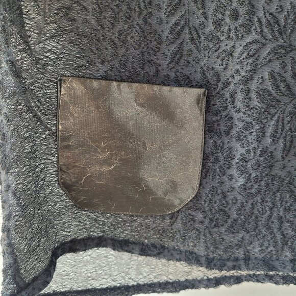 Chloe Black Top, Size 4 - Picture 6 of 8